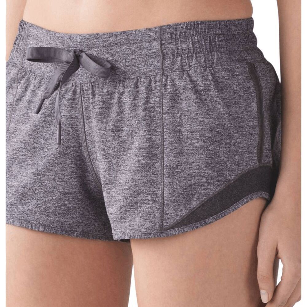 LULULEMON ATHLETICA Hotty Hot Short Size 4Tall